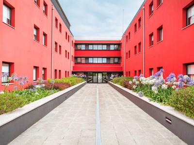 هتل ایبیز لیسبا سینترا