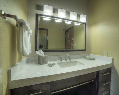 بست وسترن پلاس ات لاک پول