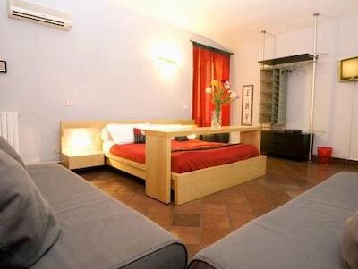 ا کاسا دی جتا ب اند ب