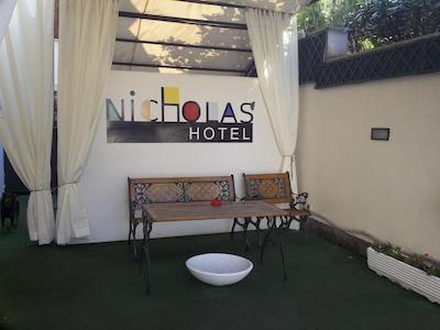 درمیر آلترو