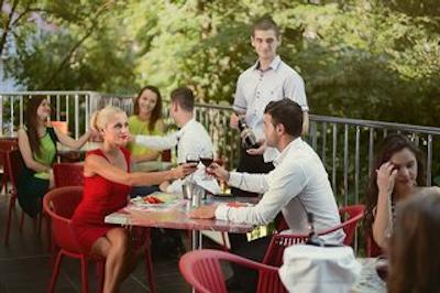 کوئی میموسا سانشاین هتل