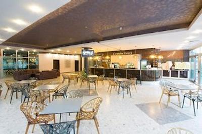 کوئی میموسا سانشاین هتل