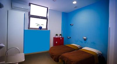 یود استیشن هستل