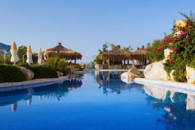 لیکیا رسیدنس هتل اند اسپا