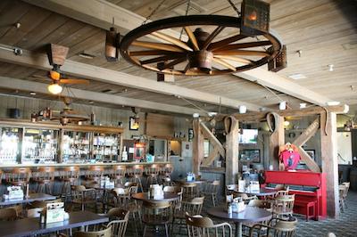 استوپیپ ولز ویلیج