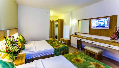 افتالیا اسپلاش ریزورت