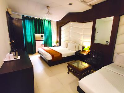 هتل یونیستار