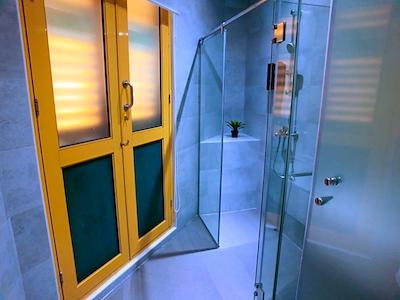 چامپیون هتل