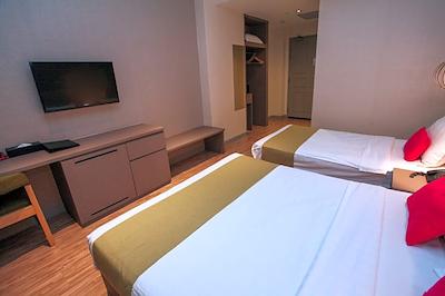 چامپیون هتل