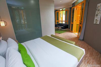 چامپیون هتل