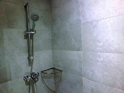 چامپیون هتل