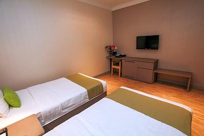 چامپیون هتل