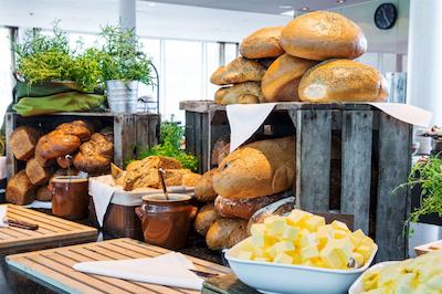 کلارین هتل اند کنگرز