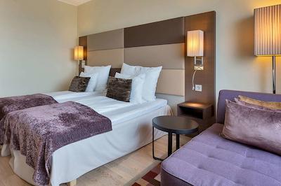 کلارین هتل اند کنگرز