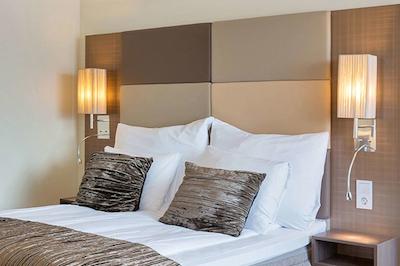 کلارین هتل اند کنگرز