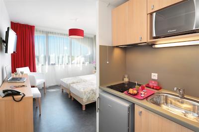 اپارتسیتی کنفرت منتپلیر میلنیر