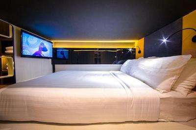 یس چایناتاون پوینت هتل