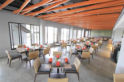 گ هوا هین ریزرت اند مال