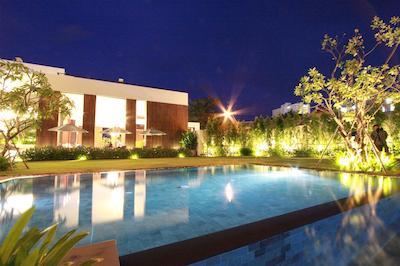 گ هوا هین ریزرت اند مال