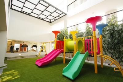 گ هوا هین ریزرت اند مال