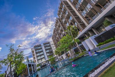 گ هوا هین ریزرت اند مال