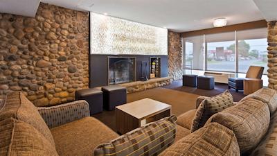 بست وسترن پلاس اُتاوا کاناتا هتل اند کنفرنس سنتر