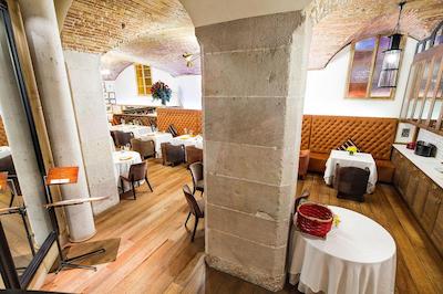 هتل دو پلاکا ریال