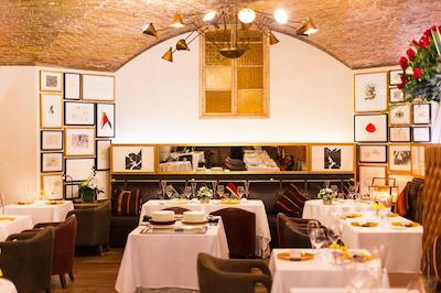 هتل دو پلاکا ریال