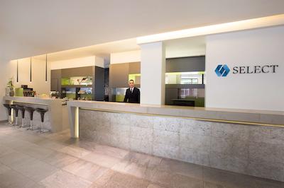 سلکت هتل برلین د وال