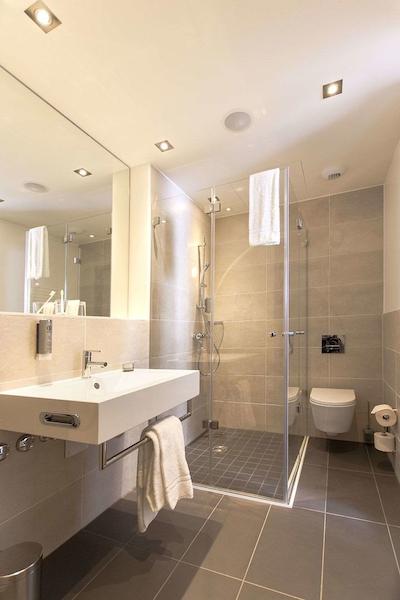 سلکت هتل برلین د وال