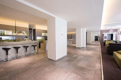 سلکت هتل برلین د وال