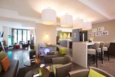 سلکت هتل برلین د وال