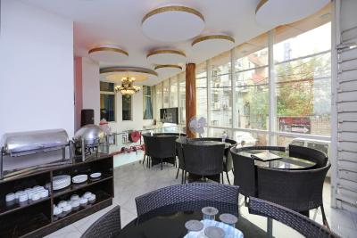 هتل ایرپورت این