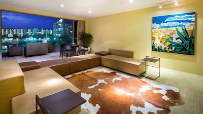 وان15 مارینا کلاب