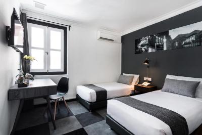 پارک 22 هتل لیتل ایندیا