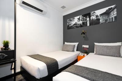 پارک 22 هتل لیتل ایندیا