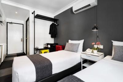 پارک 22 هتل لیتل ایندیا