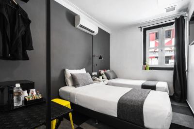 پارک 22 هتل لیتل ایندیا