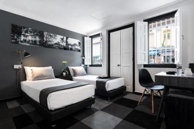 پارک 22 هتل لیتل ایندیا