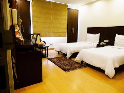 هتل د لجند این