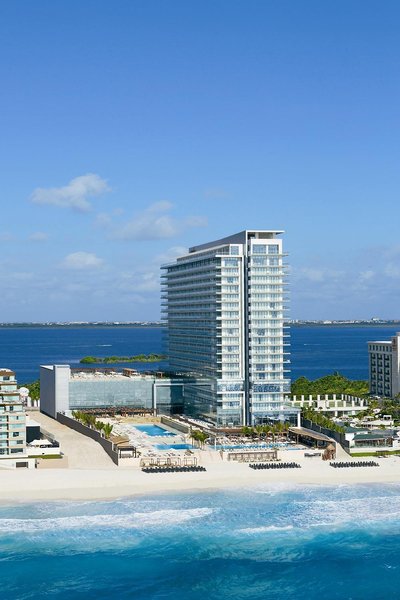 سکرتز د وین کانکون