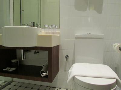 اکوئین هریتیج هتل جو چیات