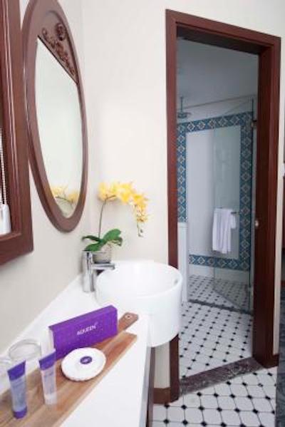 اکوئین هریتیج هتل جو چیات