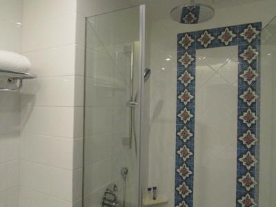 اکوئین هریتیج هتل جو چیات