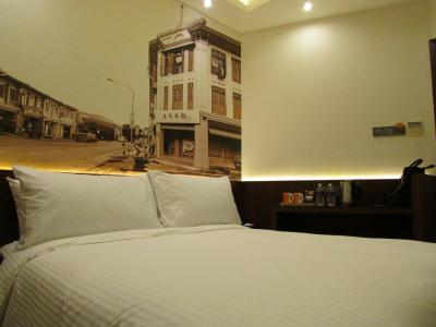 اکوئین هریتیج هتل جو چیات