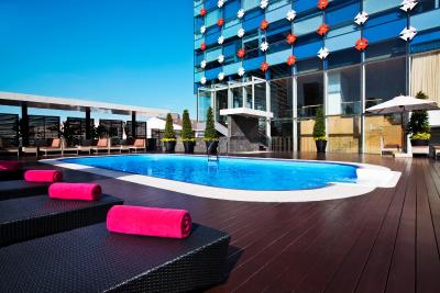 گلو پراتونام