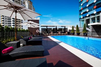 گلو پراتونام