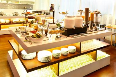 گلو پراتونام