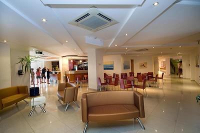 بویو هتل بای است هتلز