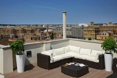 د ایندپندنت هتل